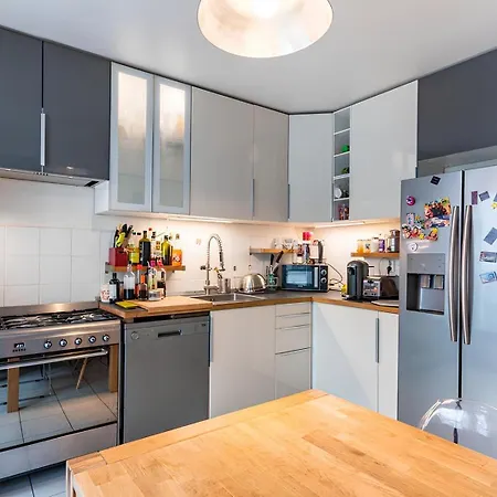 Emma Alloggio in famiglia Parigi